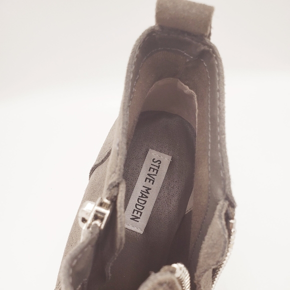 Steve Madden Wedgie sneakers, Gray, NWOB - Picture 8 of 8